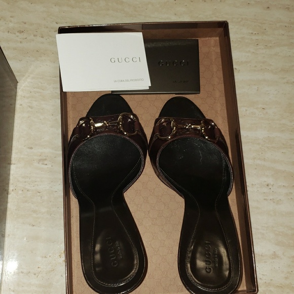 Gucci women's shoe - Picture 4 of 4